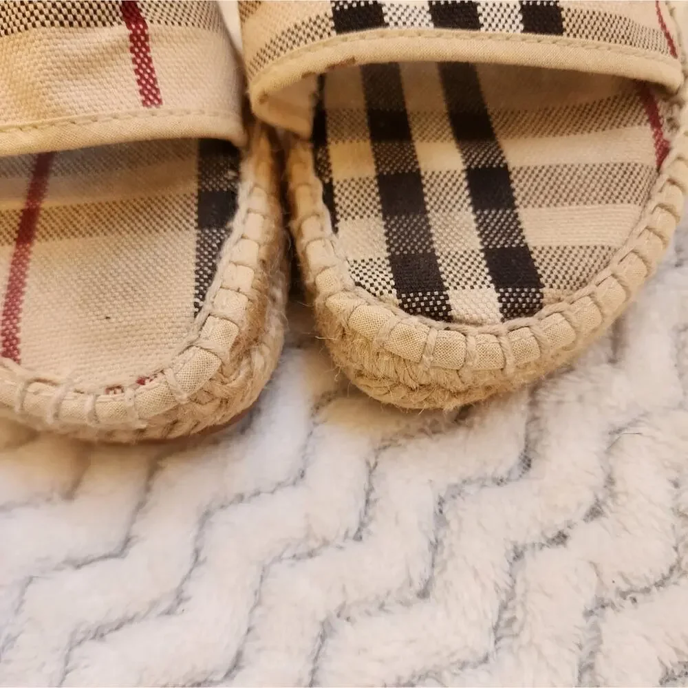 BURBERRY NOVACHECK PLAID CANVAS JUTE ESPADRILLES SIZE 37 6.5/7